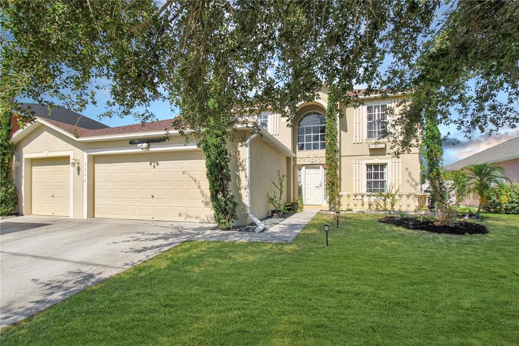 5896 ROYAL HILLS CIRCLE WINTER HAVEN, FL 33881