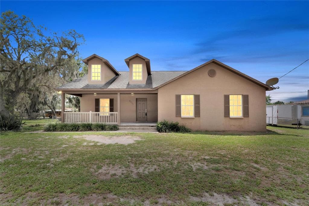 2211 MUD LAKE ROAD PLANT CITY, FL 33566