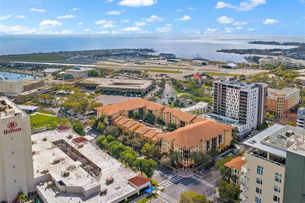 100 4TH AVENUE S UNIT 326 ST PETERSBURG, FL 33701
