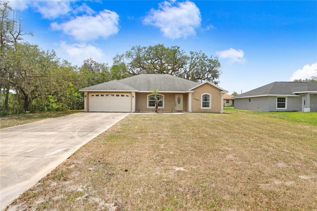 1743 N OLIVIA DRIVE AVON PARK, FL 33825