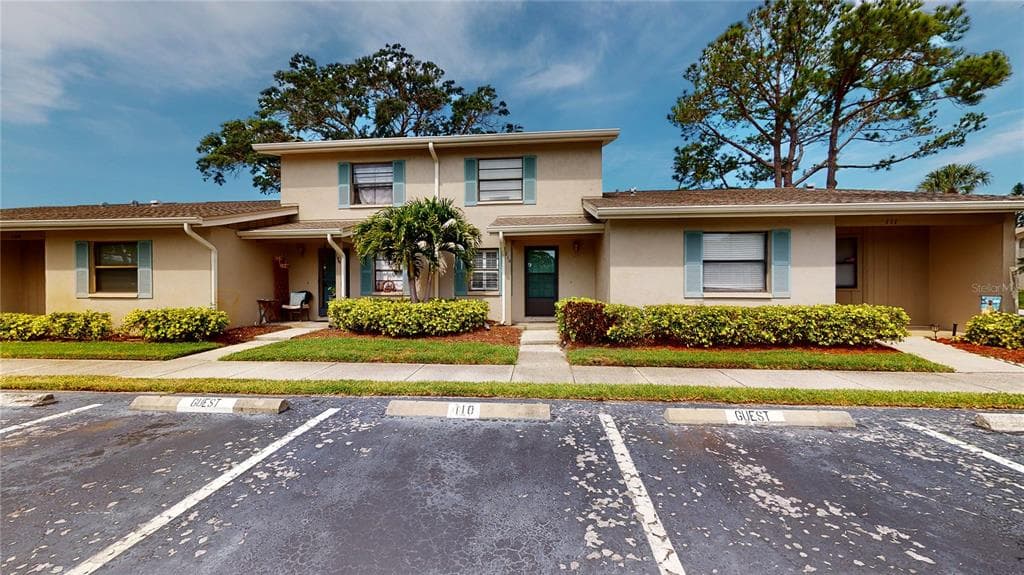 2131 RIDGE ROAD S UNIT 110 LARGO, FL 33778