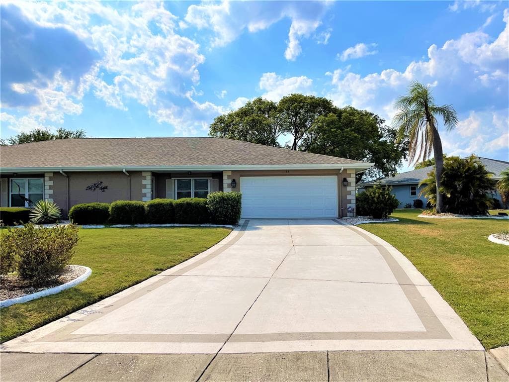 109 CACTUSFLOWER LANE SUN CITY CENTER, FL 33573