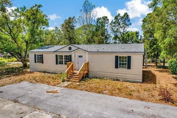 10505 SUMNER ROAD WIMAUMA, FL 33598