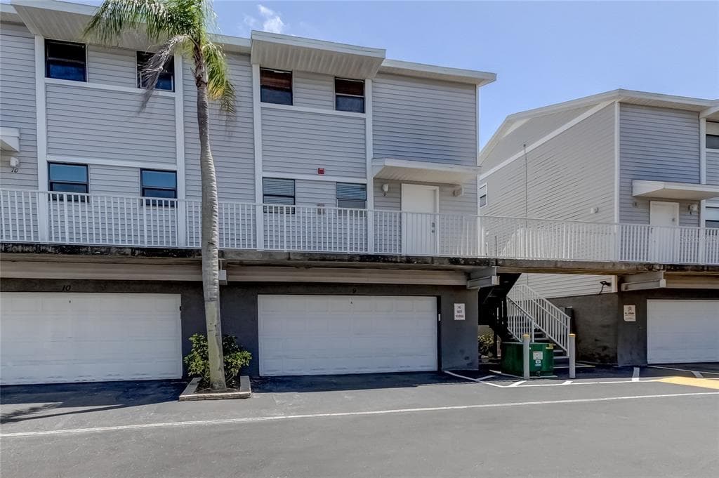 19823 GULF BOULEVARD UNIT 9 INDIAN SHORES, FL 33785