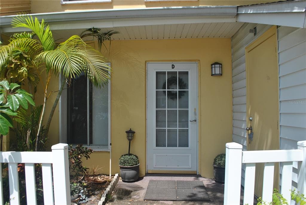 3765 41ST STREET S UNIT D ST PETERSBURG, FL 33711