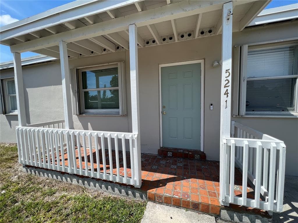5241 NE 16TH TERRACE POMPANO BEACH, FL 33064