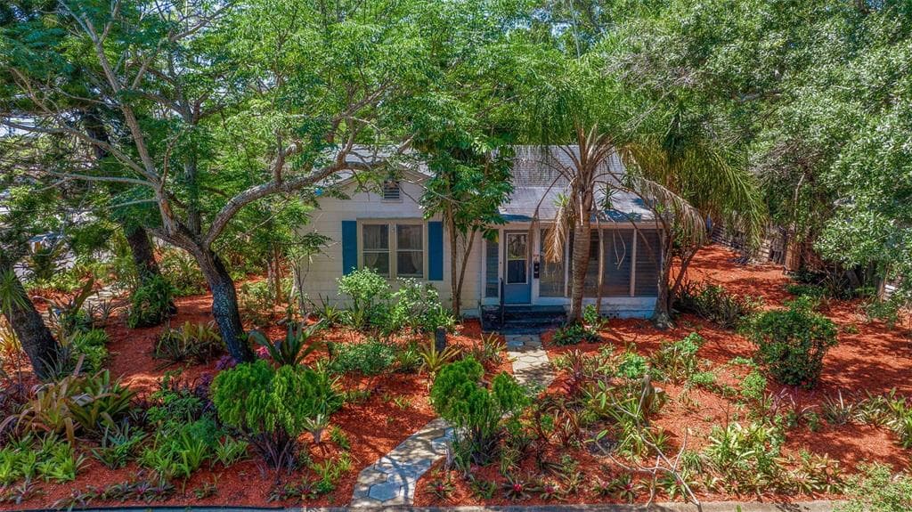 3500 N 6TH AVENUE N ST PETERSBURG, FL 33713