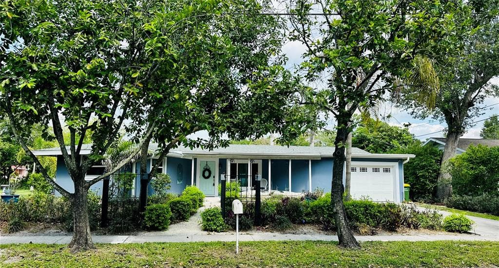 3140 BAY SHORE ROAD SARASOTA, FL 34234