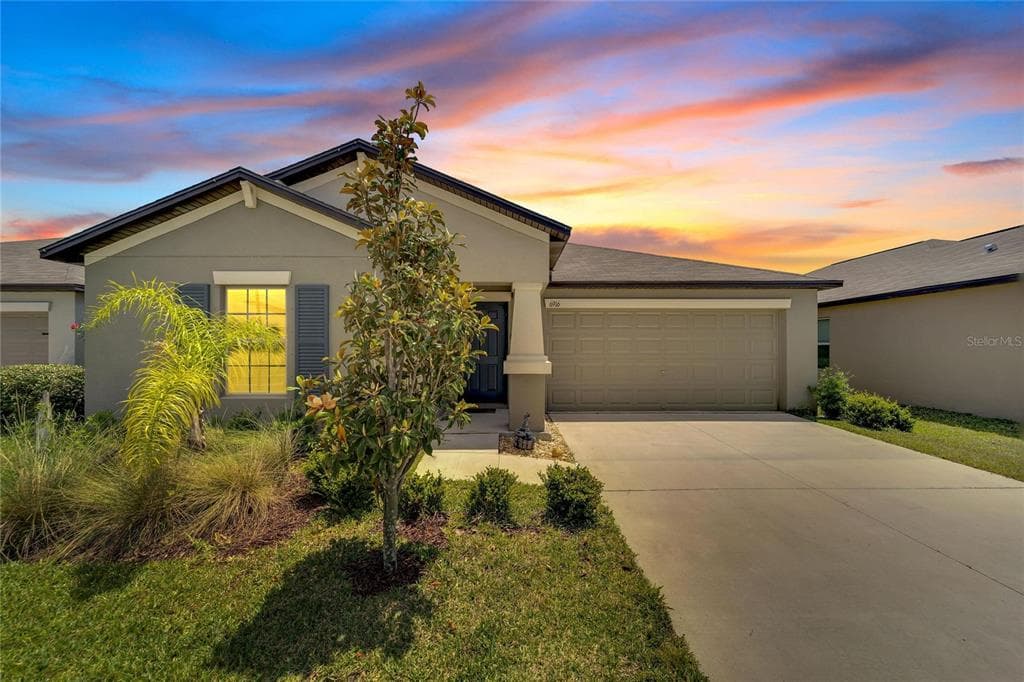 6916 KING CREEK DRIVE SUN CITY CENTER, FL 33573
