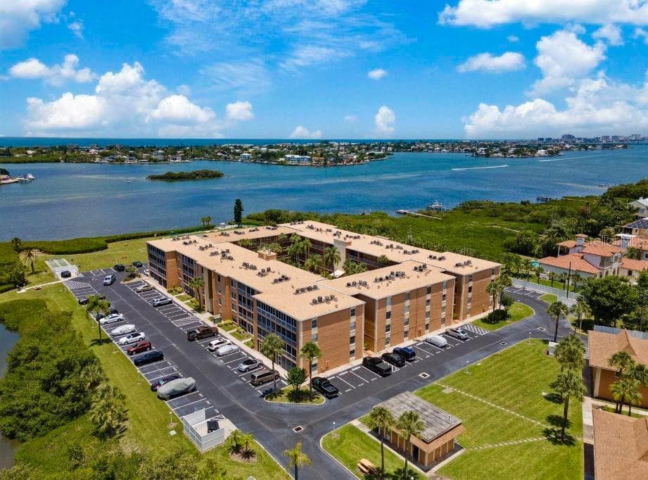 12760 INDIAN ROCKS ROAD UNIT 1031 Furnished LARGO, FL 33774