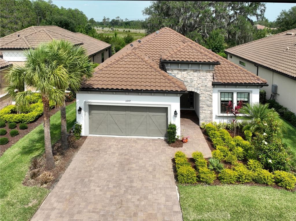 11269 JUGLANS DRIVE ODESSA, FL 33556