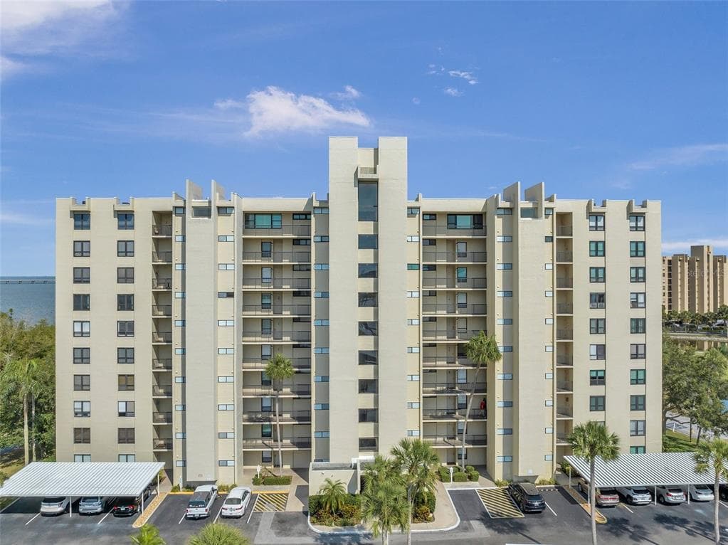 2616 COVE CAY DRIVE UNIT 206