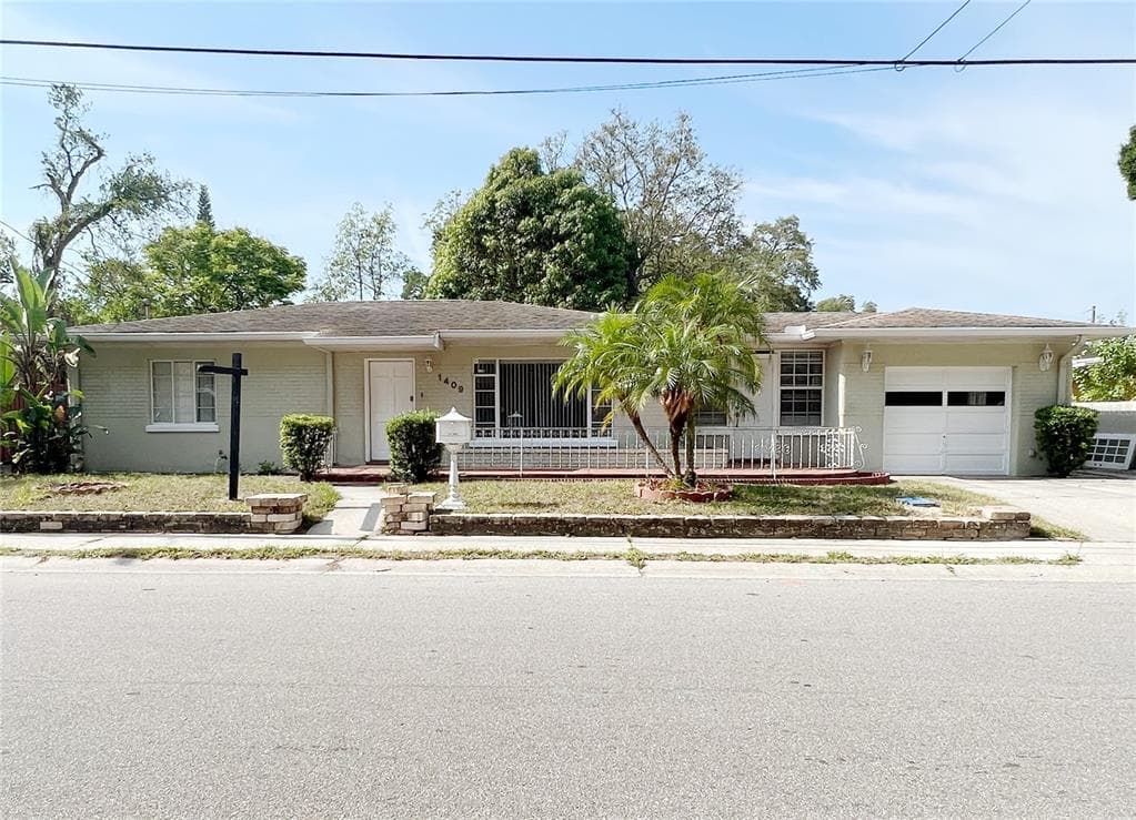 1409 E 33RD AVENUE TAMPA, FL 33603