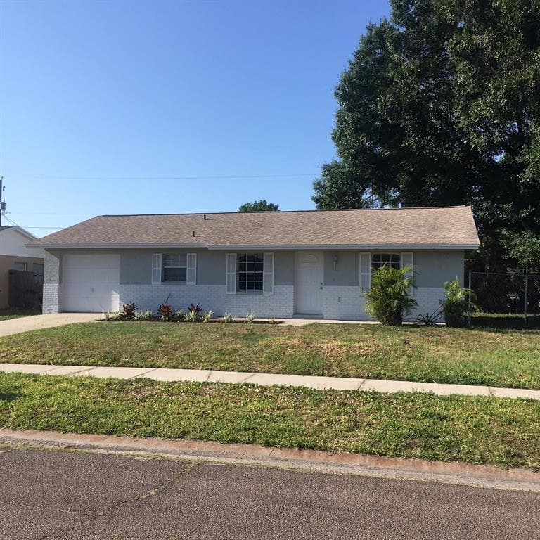 8201 DEVANE DRIVE TAMPA, FL 33619