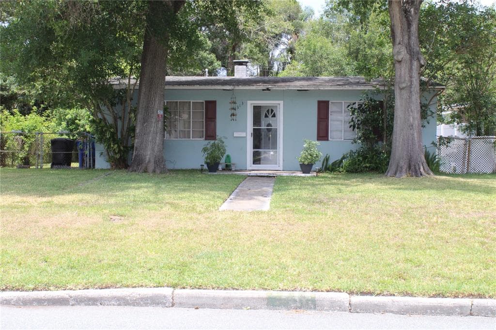 1313 51ST AVENUE N ST PETERSBURG, FL 33703