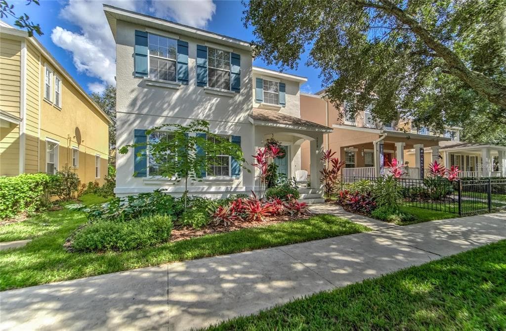 5918 BEACONPARK STREET LITHIA, FL 33547