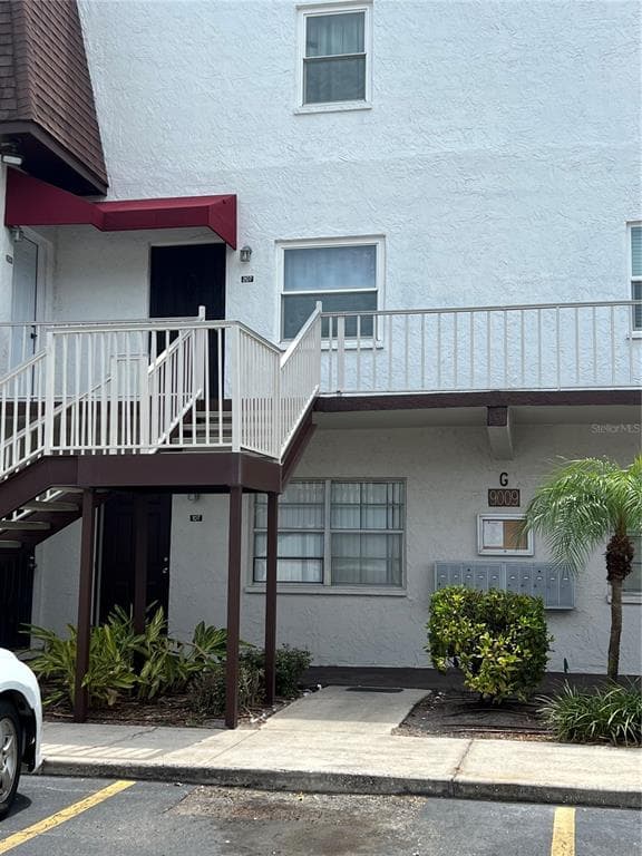 9009 TUDOR DRIVE UNIT G107 TAMPA, FL 33615