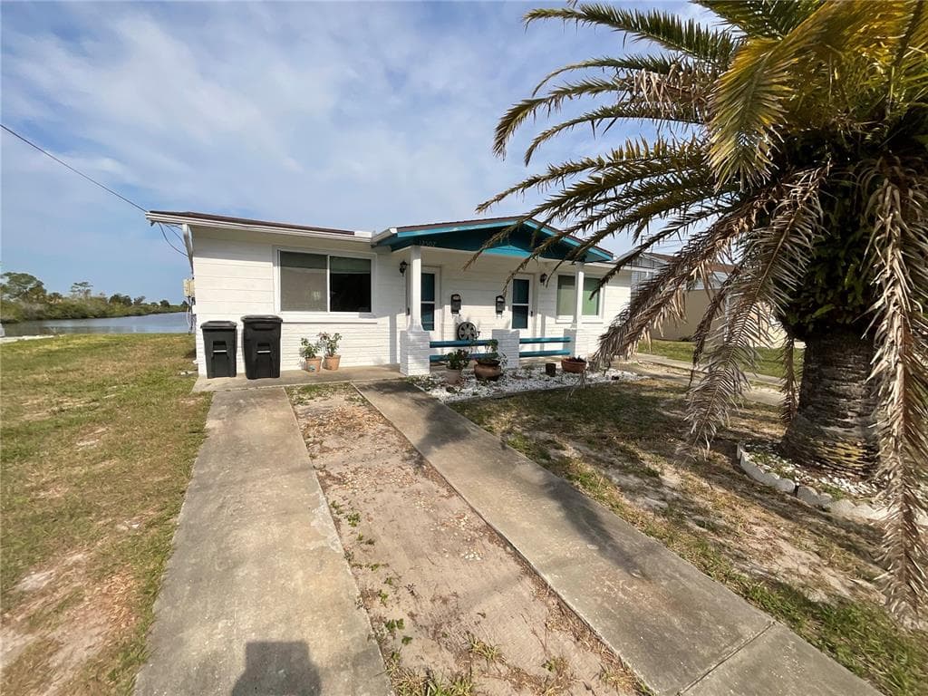 12507 1ST ISLE HUDSON, FL 34667