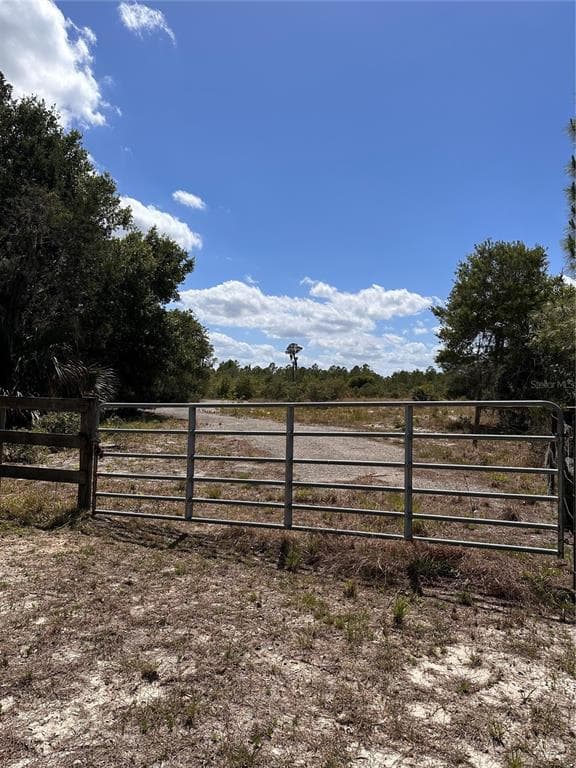 00 WALK IN WATER ROAD LAKE WALES, FL 33898