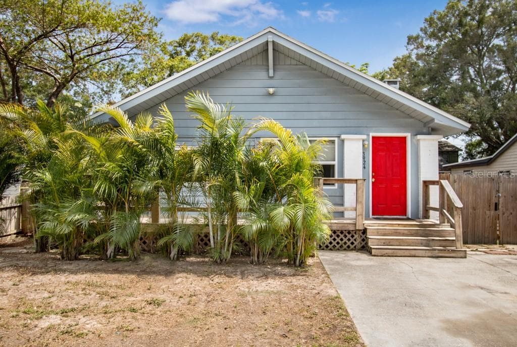 3924 45TH AVENUE N ST PETERSBURG, FL 33714