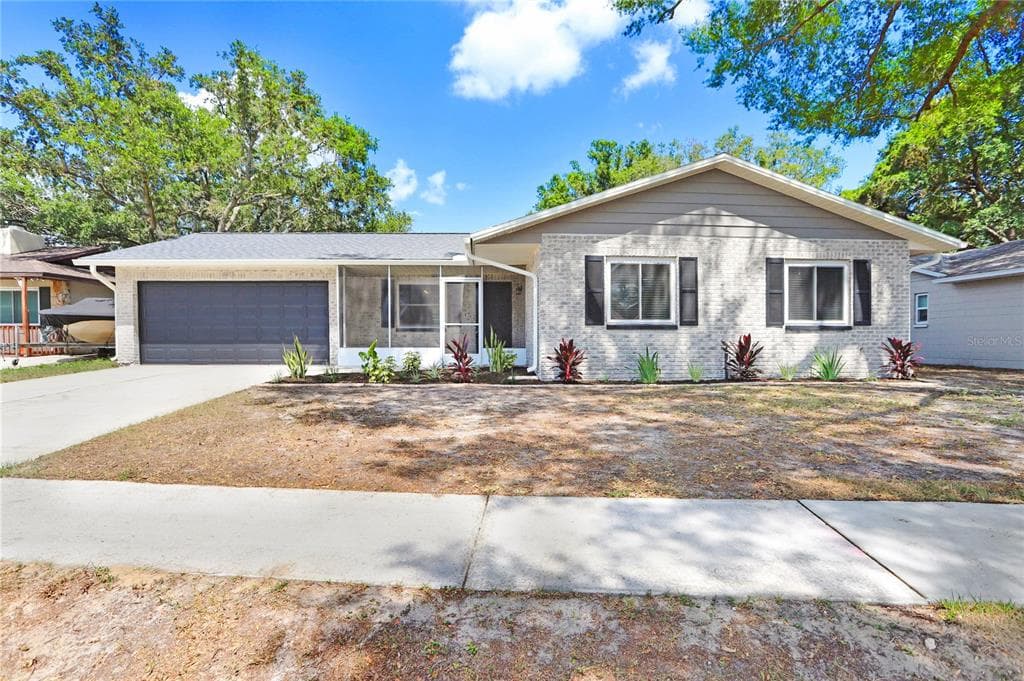 4019 ORANGE STREET SEFFNER, FL 33584