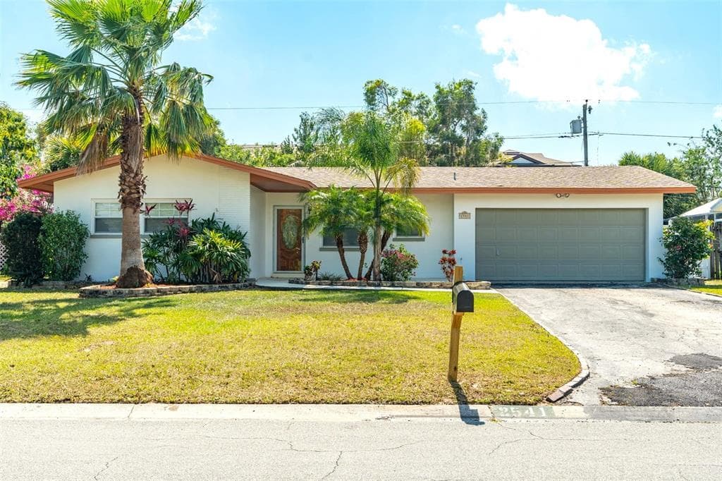 2541 BRENTWOOD DRIVE CLEARWATER, FL 33764