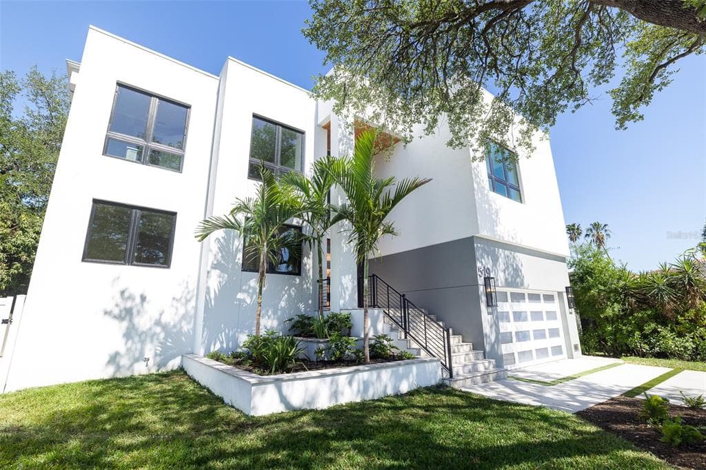 519 DANUBE AVENUE TAMPA, FL 33606