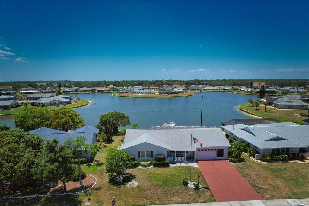 1712 COUNCIL DRIVE SUN CITY CENTER, FL 33573