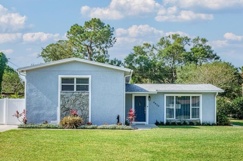 4420 W FAIR OAKS AVENUE TAMPA, FL 33611