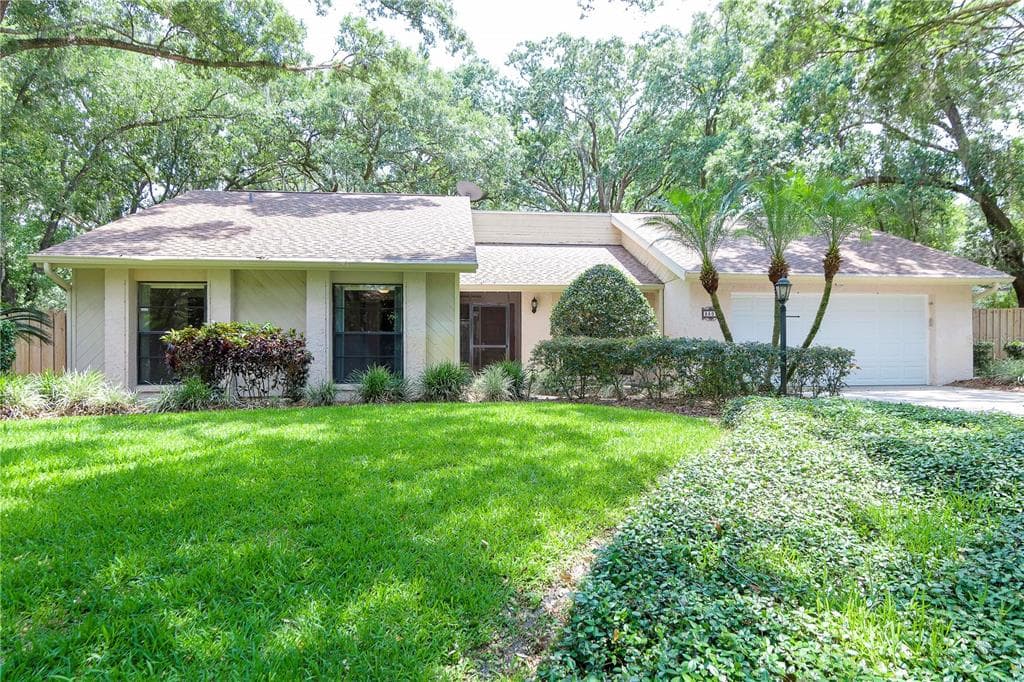 2501 REGAL OAKS LANE LUTZ, FL 33559