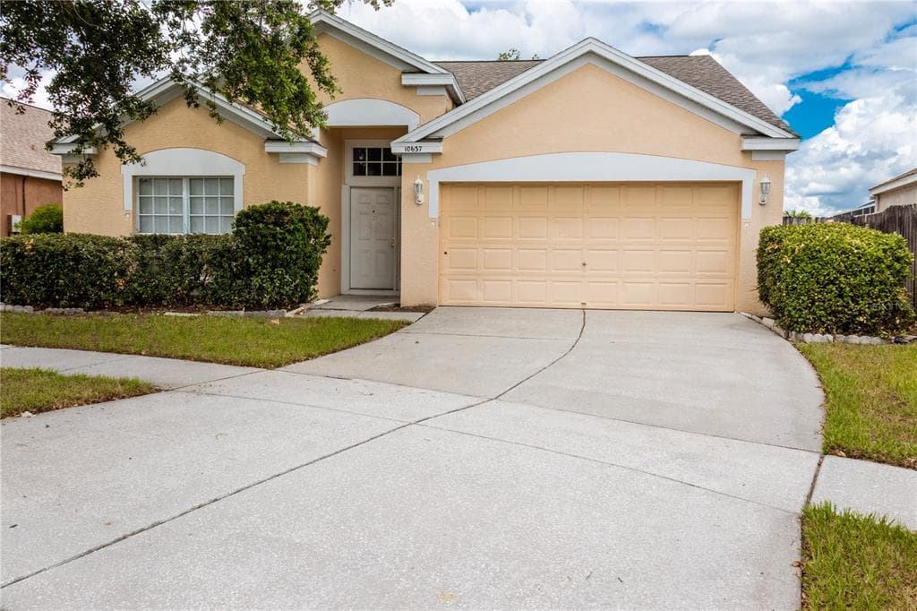 10637 WALKER VISTA DRIVE RIVERVIEW, FL 33578