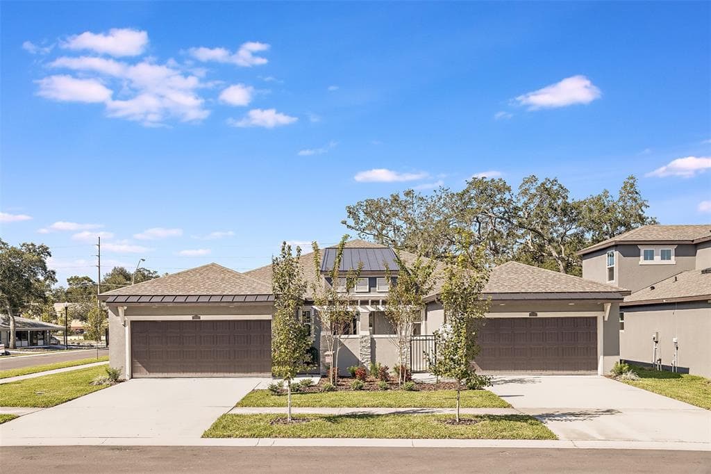 280 VILLA CORTE DRIVE LUTZ, FL 33549