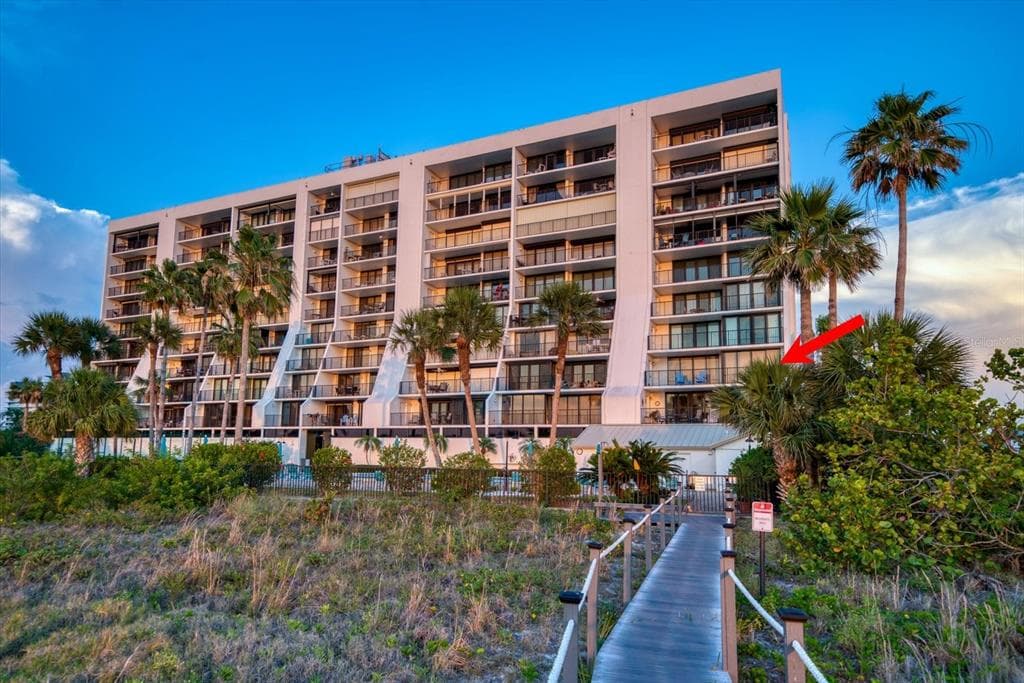 1250 GULF BOULEVARD UNIT 301 CLEARWATER, FL 33767