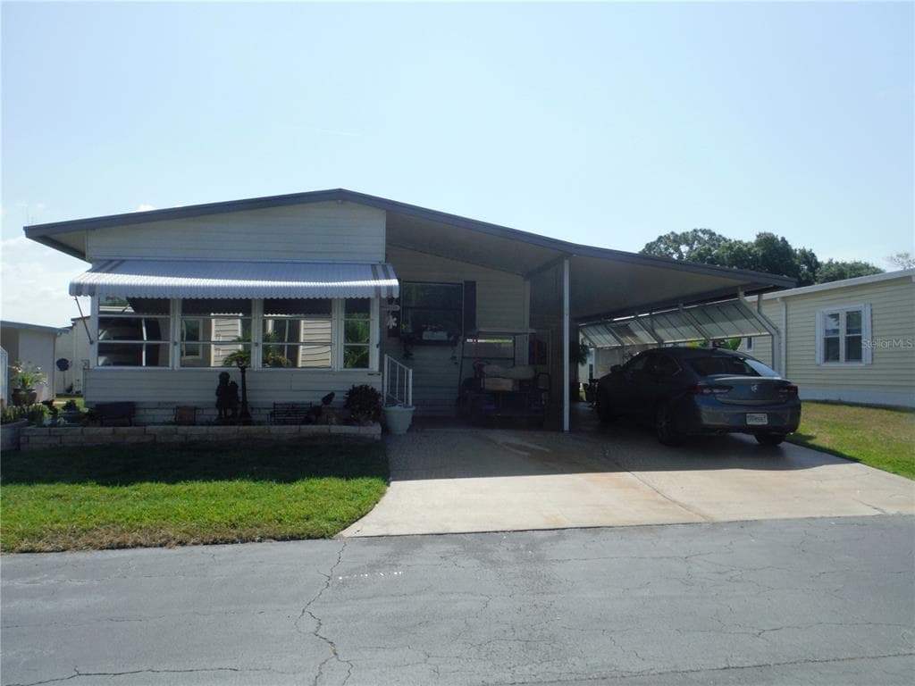 81 HICKORY BRANCH LANE UNIT 12 SAFETY HARBOR, FL 34695