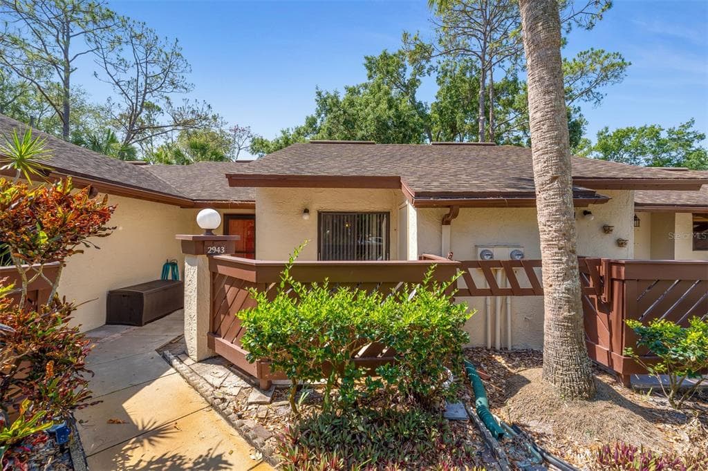2943 YUCCA COURT PALM HARBOR, FL 34684