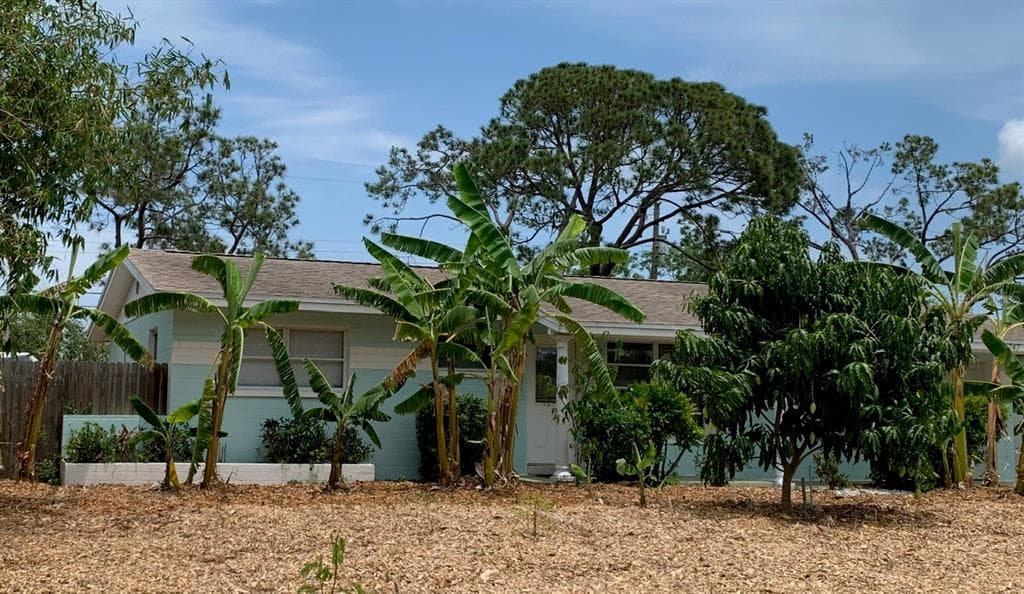 11747 81ST AVENUE SEMINOLE, FL 33772