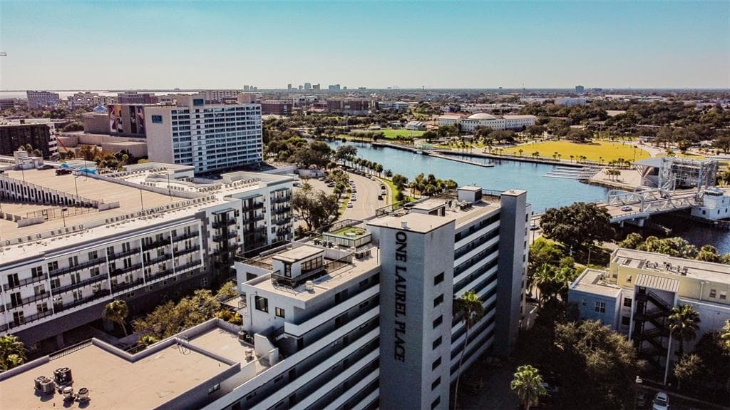 201 W LAUREL STREET UNIT 804 TAMPA, FL 33602