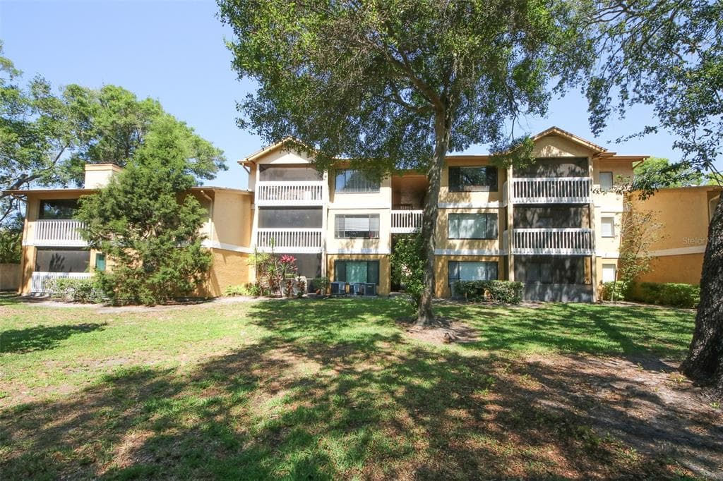1550 S BELCHER ROAD UNIT 135 CLEARWATER, FL 33764