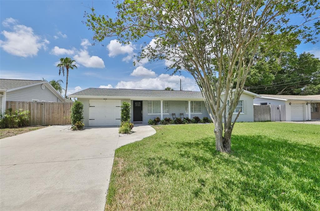 4414 W BAY COURT AVENUE TAMPA, FL 33611