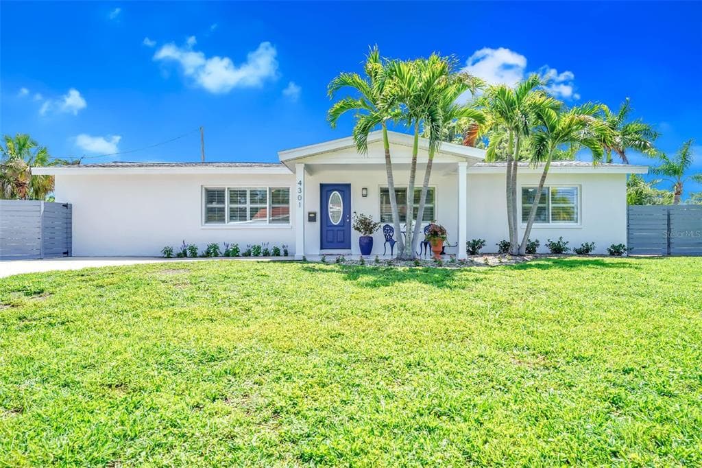4301 LOCUST STREET NE ST PETERSBURG, FL 33703