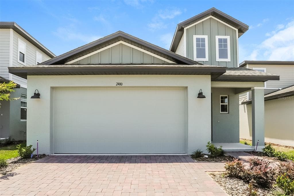 2480 GOLD DUST DRIVE MINNEOLA, FL 34715
