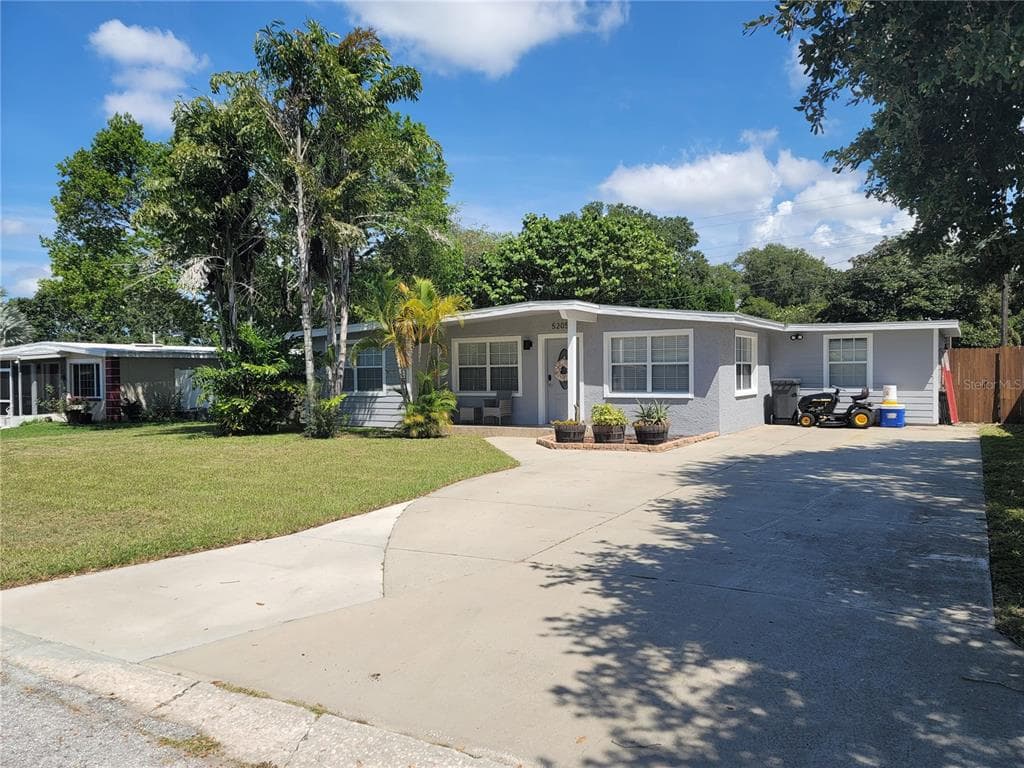 5205 55TH AVENUE N ST PETERSBURG, FL 33709