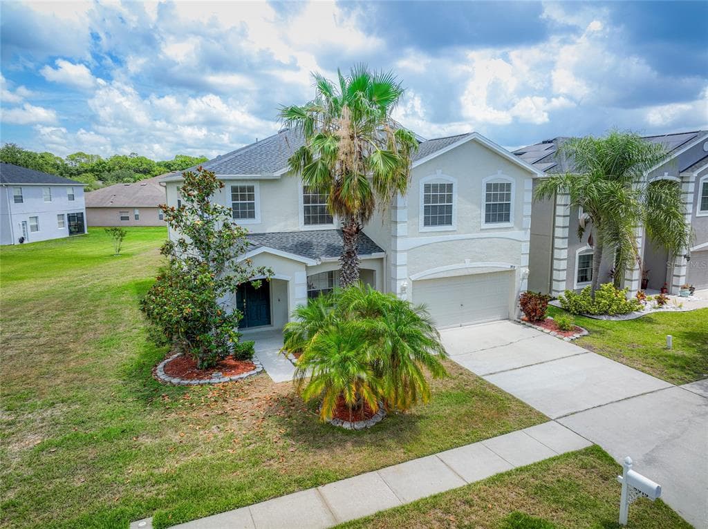 8919 N RIVER ROAD TAMPA, FL 33635