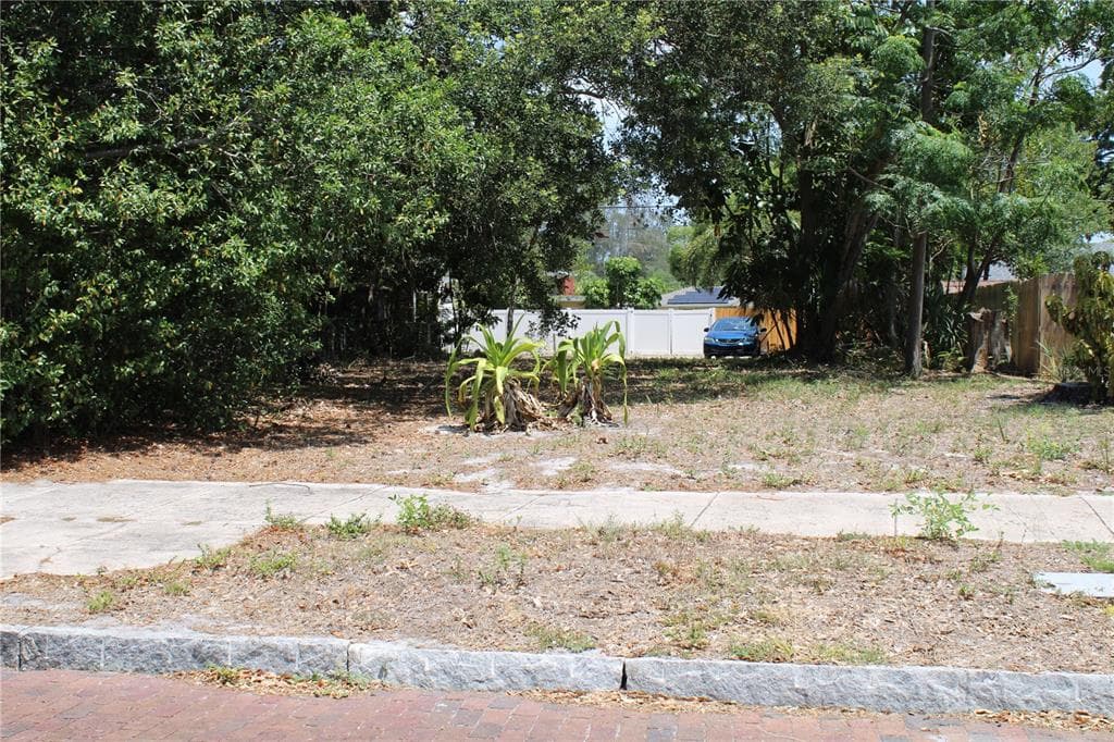 4111 4TH AVENUE N ST PETERSBURG, FL 33713