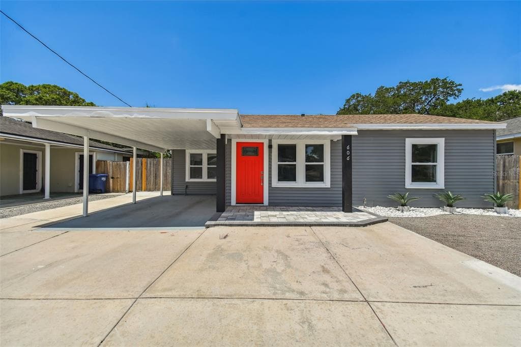 606 N MACDILL AVENUE TAMPA, FL 33609