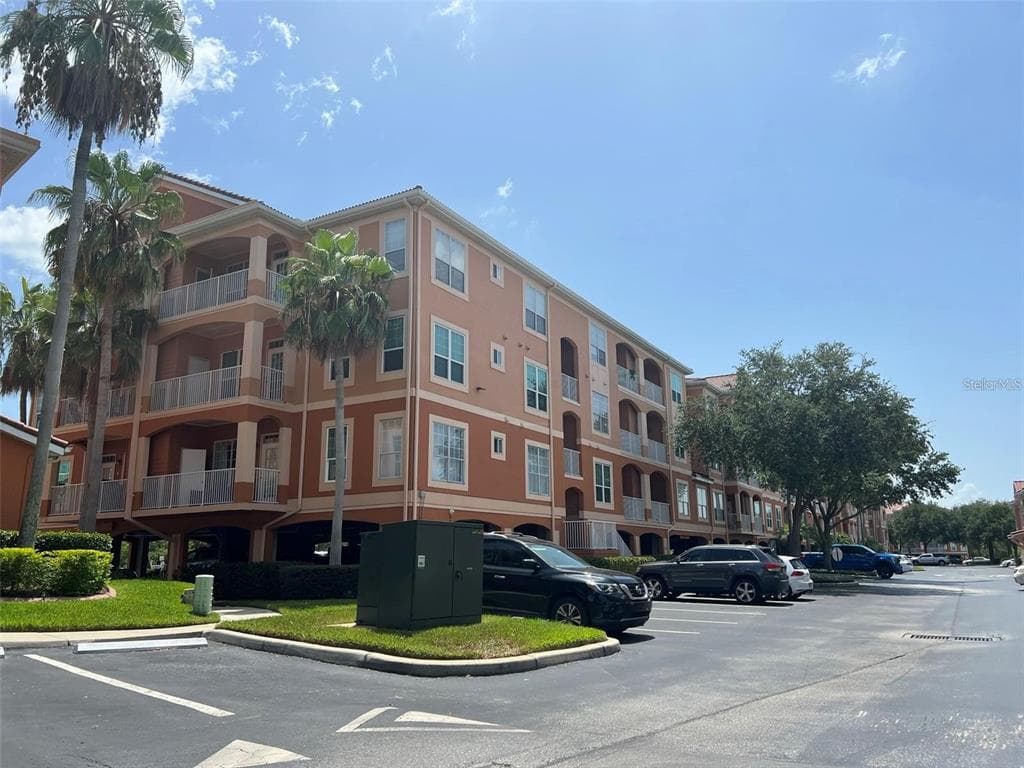 5000 CULBREATH KEY WAY UNIT 8-303 TAMPA, FL 33611