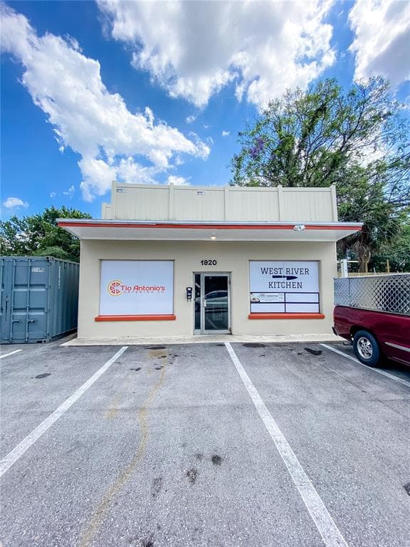 1920 W COLUMBUS DRIVE TAMPA, FL 33607