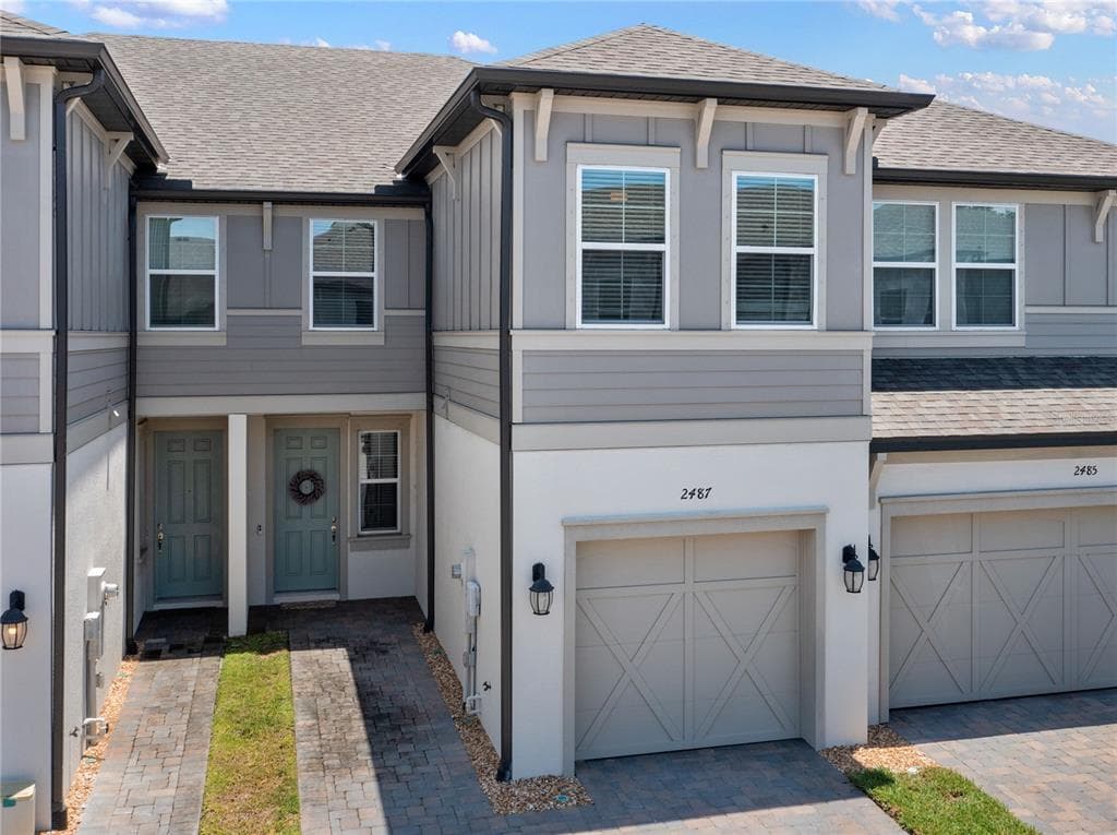 2487 FOGGY CREEK CIR CLEARWATER, FL 33764