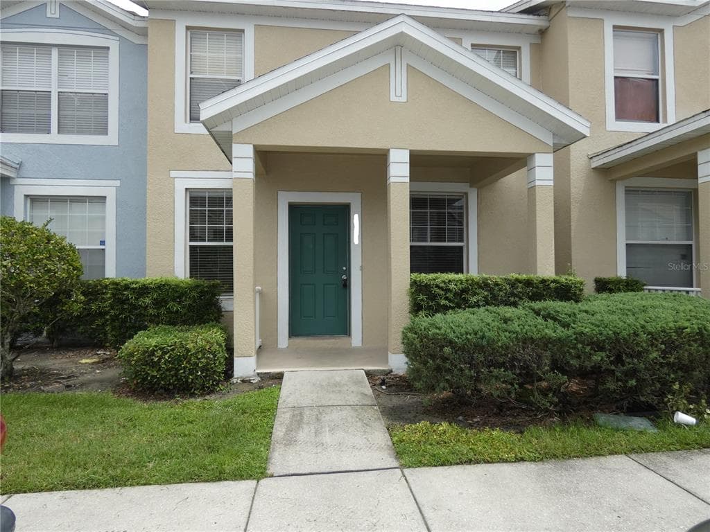 9814 CARLSDALE DRIVE RIVERVIEW, FL 33578