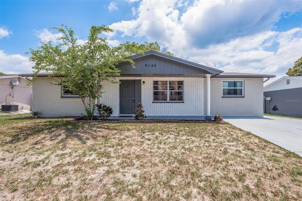 9140 HERMITAGE LANE PORT RICHEY, FL 34668
